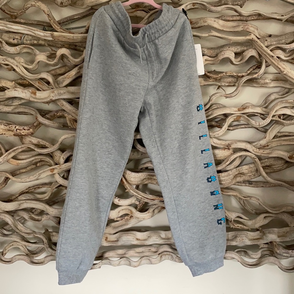 NWT Billabong grey sweats - size Small